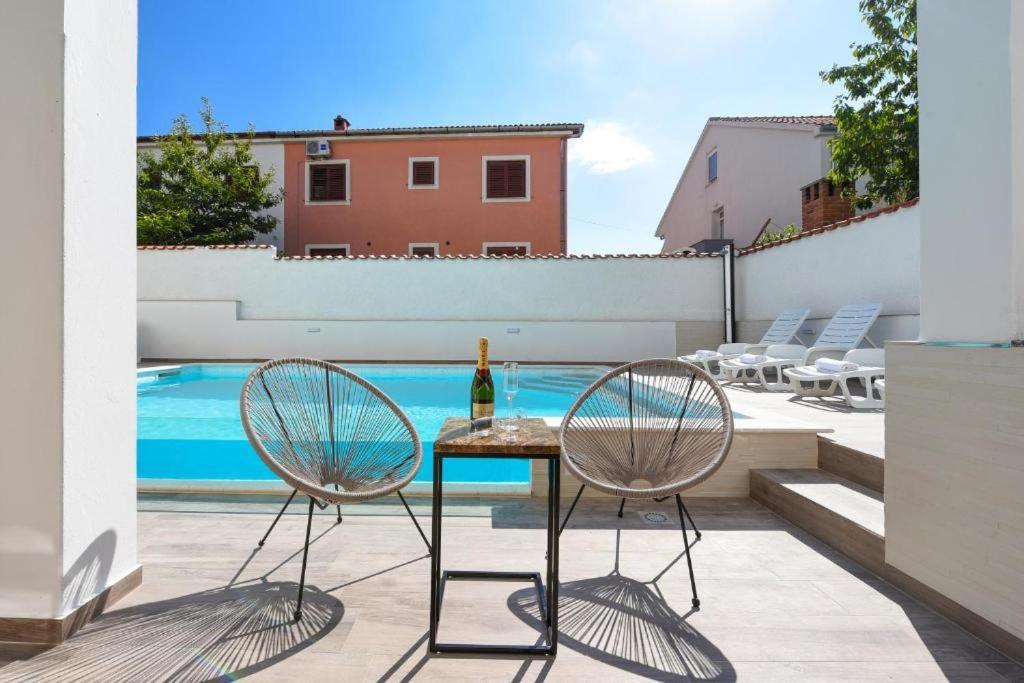 Diana Borik Apartment ซาดาร์ ภายนอก รูปภาพ