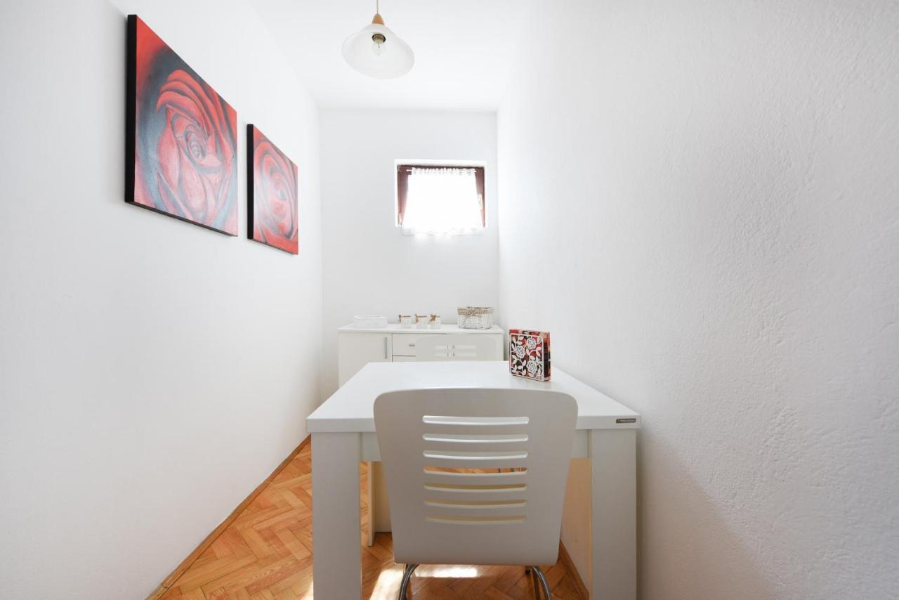 Diana Borik Apartment ซาดาร์ ภายนอก รูปภาพ
